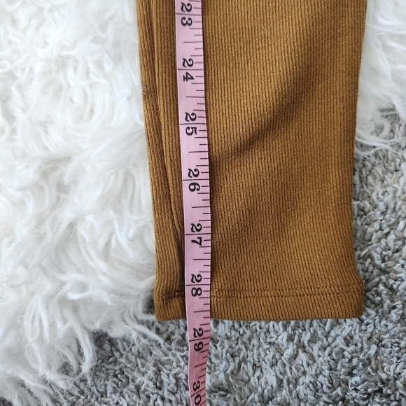 Forever 21 High Waist Ribbed Knit Leggins. Size Small. New. - Picture 5 of 8